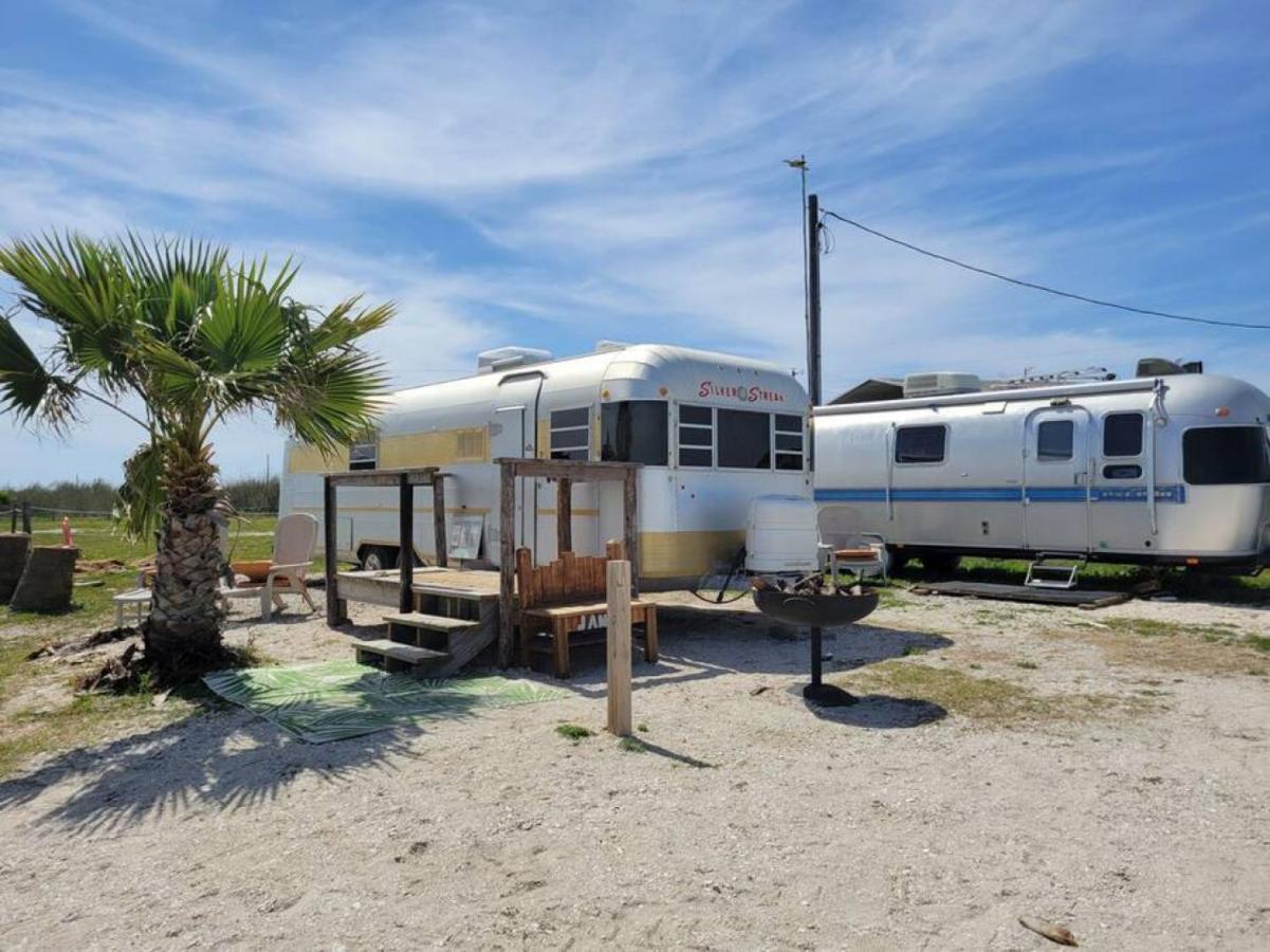 Maggie At The Beach - 1973 Vintage Rv Port Lavaca Esterno foto